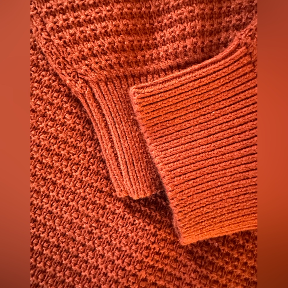 women’s  Rust Sweater - Picture 3 of 3